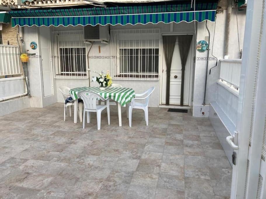 Apto Con Terraza Y 2 Dormitorios. 600 Megas Wifi. Санта Пола Екстериор снимка
